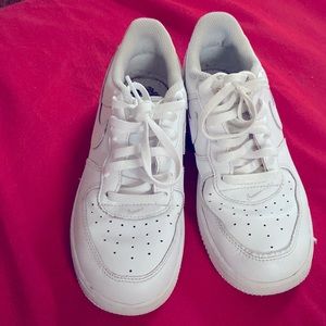 Airforce 1 kids size 2y